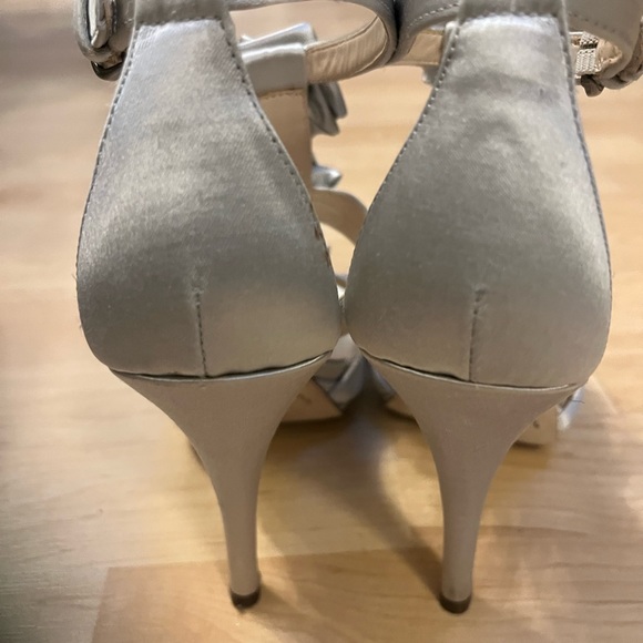 Boutique9 Silver Satin Heels - Picture 5 of 6